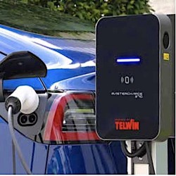 Stazione Ricarica Veicoli Elettrici Mastercharge 740