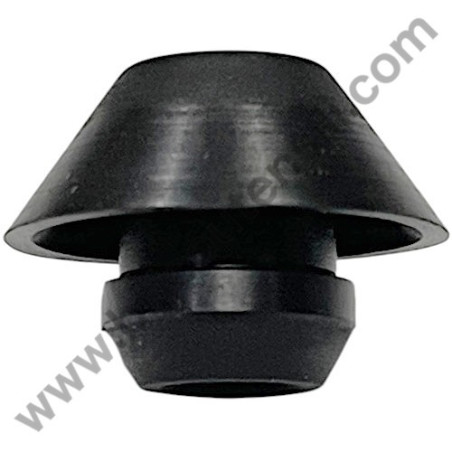 Maruyama MCV3100S Oil Line Grommet