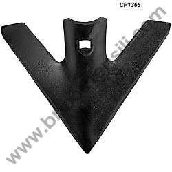 Triangular Ploughshare AMA Garden CP1365